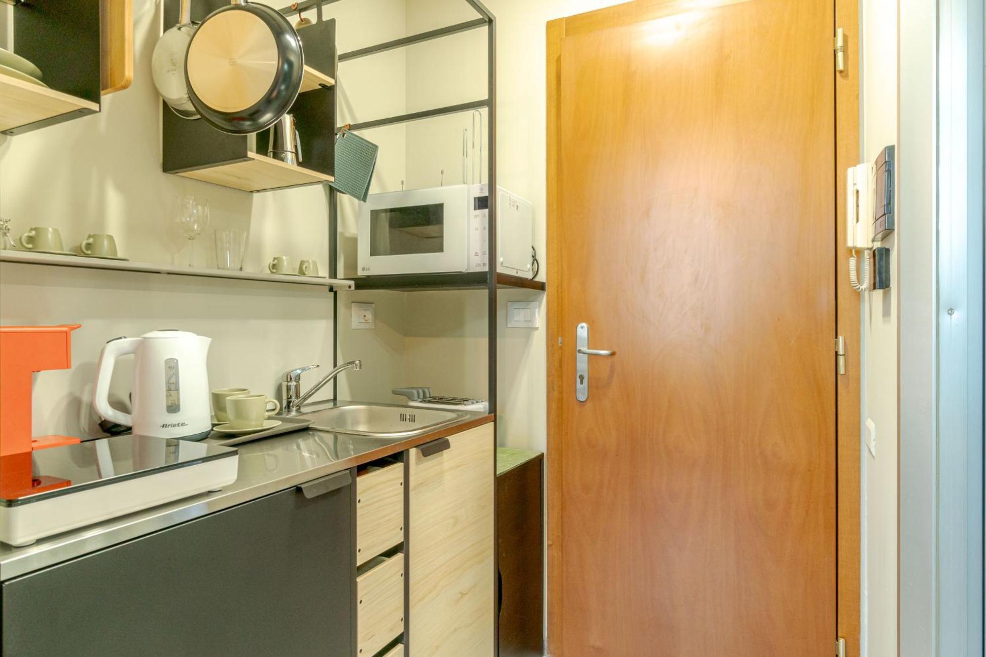 Mini Flat San Salvario Apartment Торино Екстериор снимка